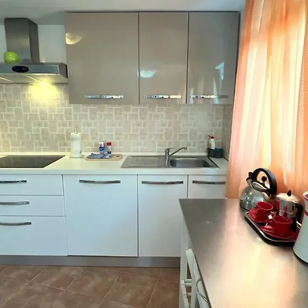Place Rc - Pocitniska Hisa Blizu Portoroza Apartman *