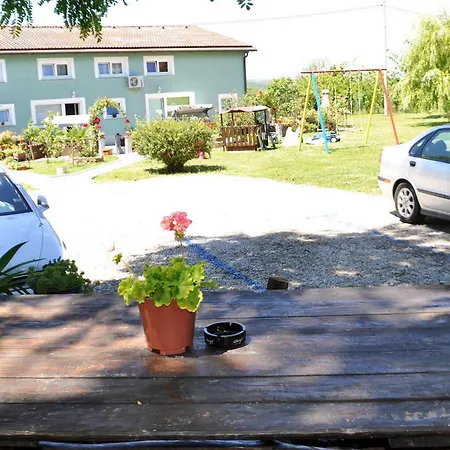 Place Rc - Pocitniska Hisa Blizu Portoroza Apartman